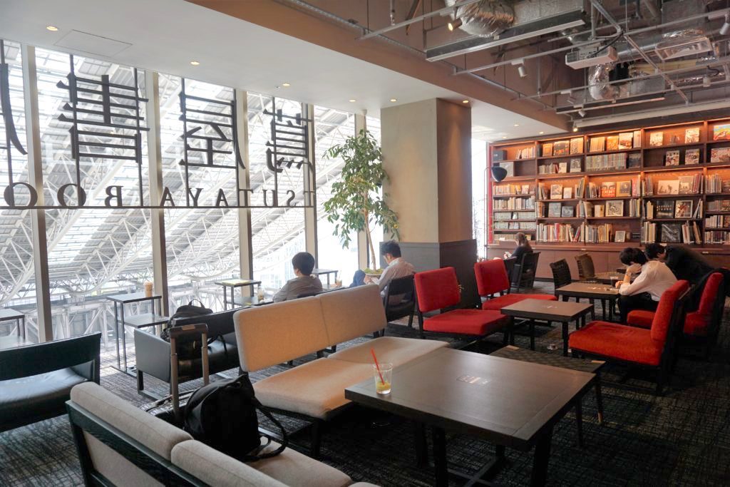 大阪駅 梅田 電源 Wi Fiありの本当に使えるノマドカフェ11選 Tabi Cafe タビカフェ 世界中のノマドカフェが探せるメディア